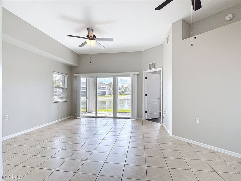 Lakeview Home in Desirable Gateway - First Floor, No Stairs! - photo 11