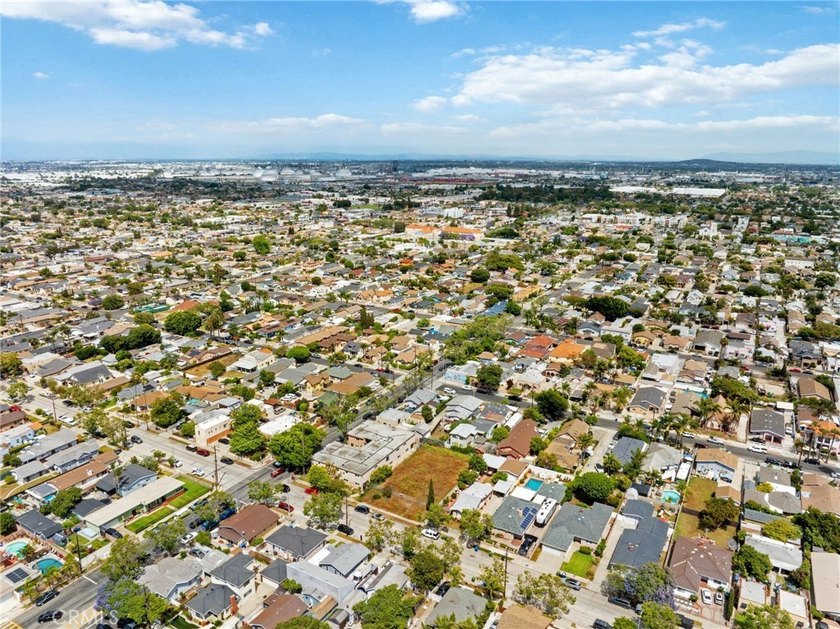 Vacant residential lot located at 1158 N McDonald Ave in - photo 11