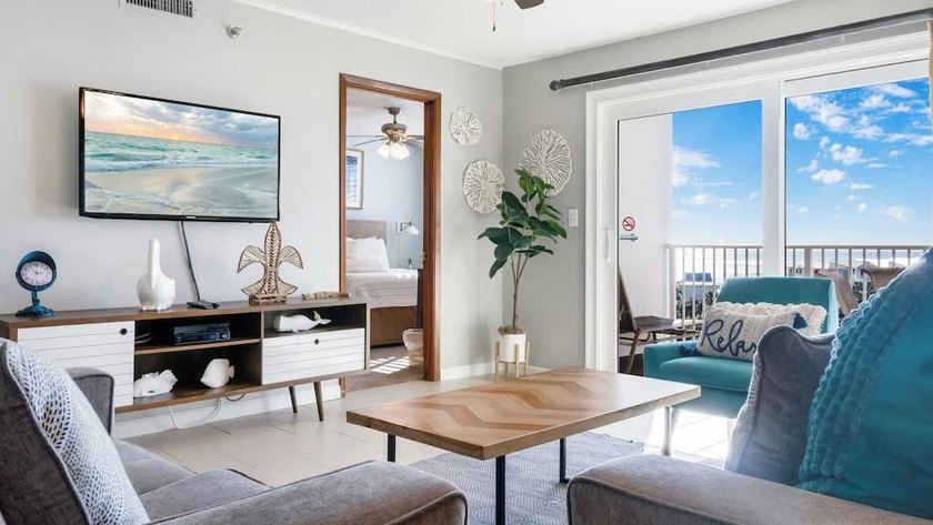 2bedroom 2 bath- End Unit- at The Islander Resort. Recently - photo 6