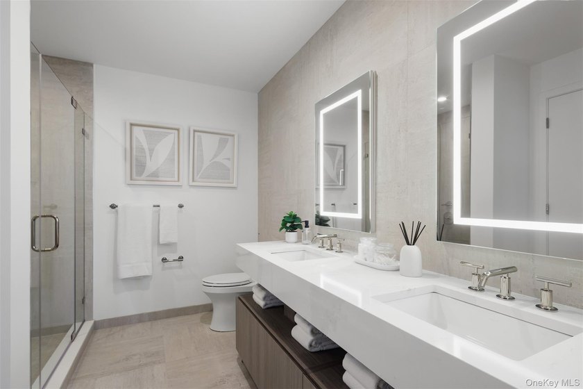 A luxury beach hotel-inspired condominium, The Boardwalk is a - photo 7