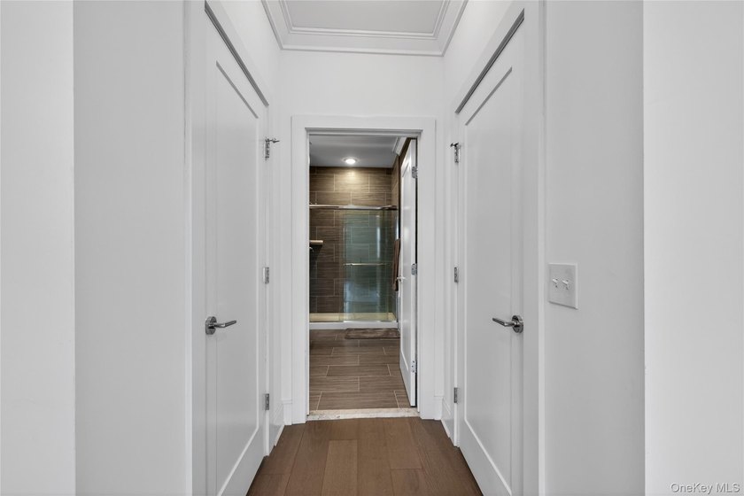 Waterfront Townhome | Balcony Water Views | Steps to LIRR | - photo 6