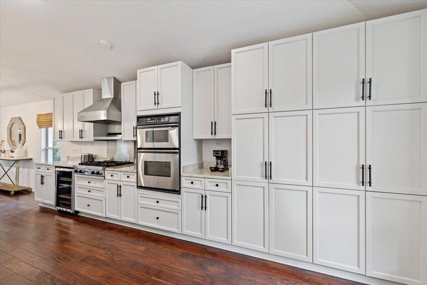 200k in rental!! PROVEN RENTAL HISTORY! BRING ANY AND ALL - photo 9