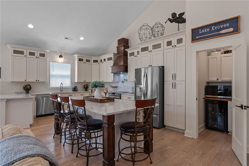 Like-New Lake Keowee Waterfront Home with Upgrades SOLD - photo 13
