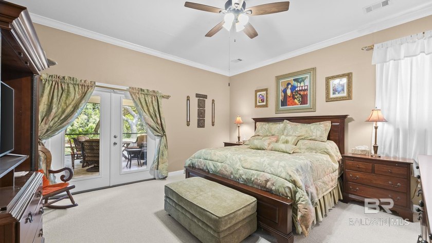 Welcome to 19 Lagoon Drive where every day can be like vacation - photo 7