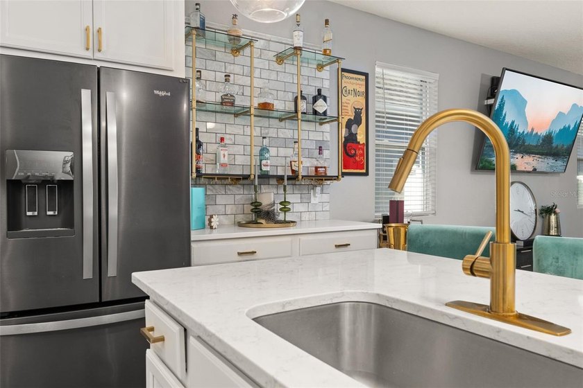 Under contract-accepting backup offers. Tucked inside Hamlin - photo 4