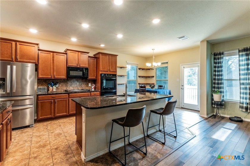 Deal of a Lifetime! This beautiful 4-bedroom home is priced well - photo 13