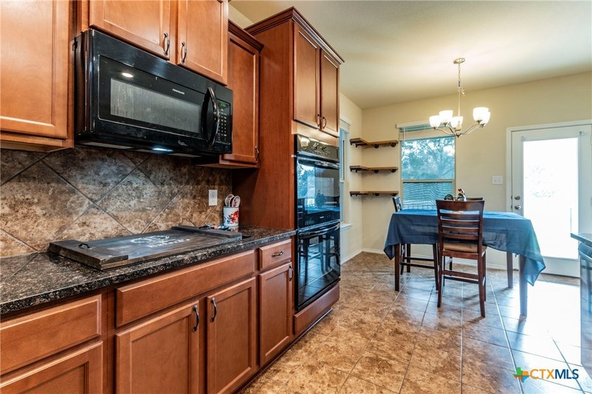 Deal of a Lifetime! This beautiful 4-bedroom home is priced well - photo 15