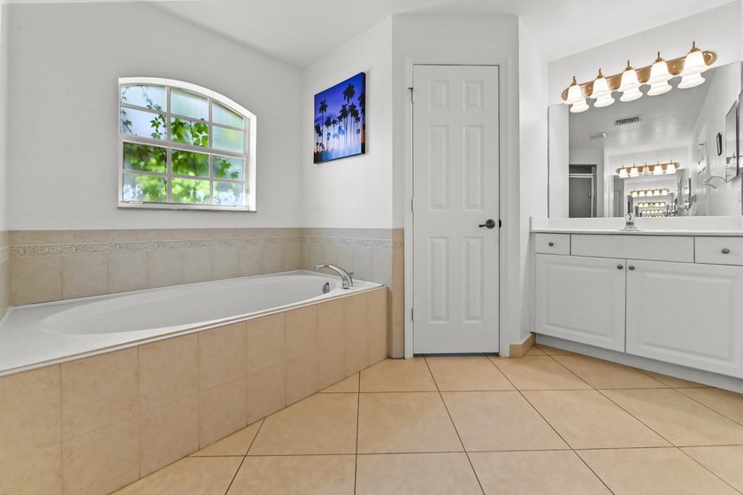 Welcome to 6178 NW Duke Circle, a spacious and inviting Port St - photo 18
