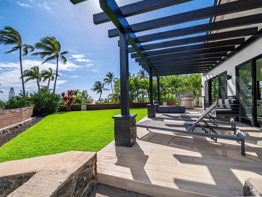 Welcome to the Resort in Maui Meadows - an extraordinary private - photo 21