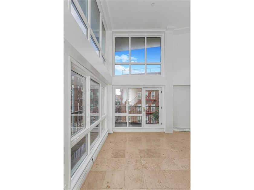 Welcome to this luxury three-bedroom, two bath duplex - photo 15