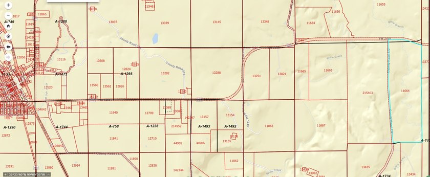 187.79 acres with 20+ acre lake and dam. Paved county road - photo 33