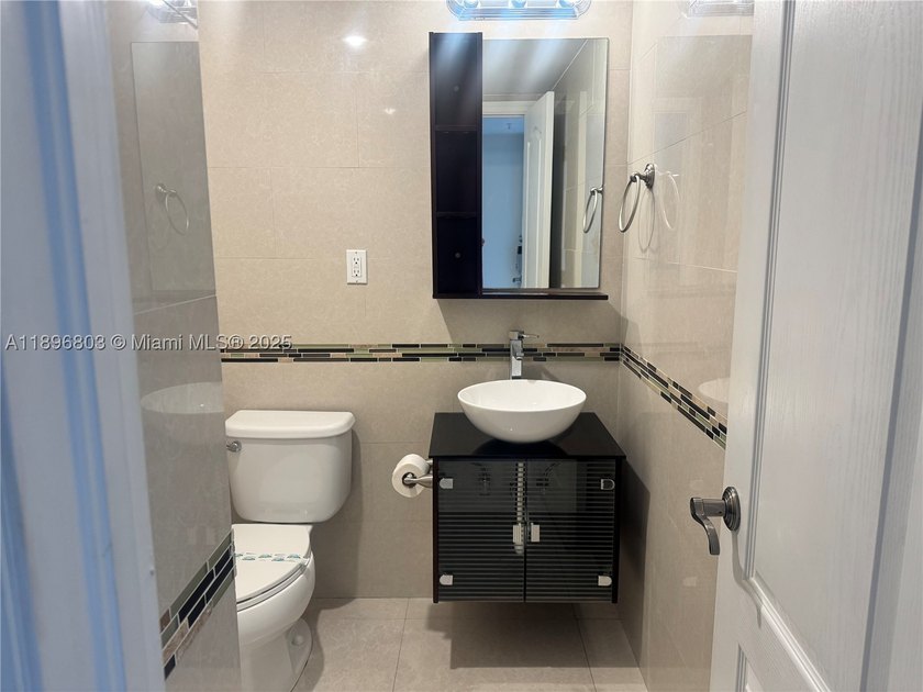 Live the vacation lifestyle at Ocean Reserve Condo in Sunny - photo 4