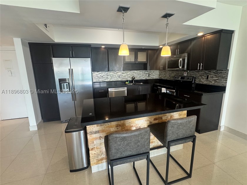 Live the vacation lifestyle at Ocean Reserve Condo in Sunny - photo 6