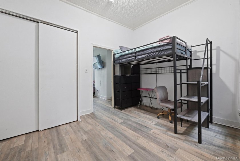 965 Glenmore Avenue, Brooklyn 11208 - Exceptional opportunity to - photo 8