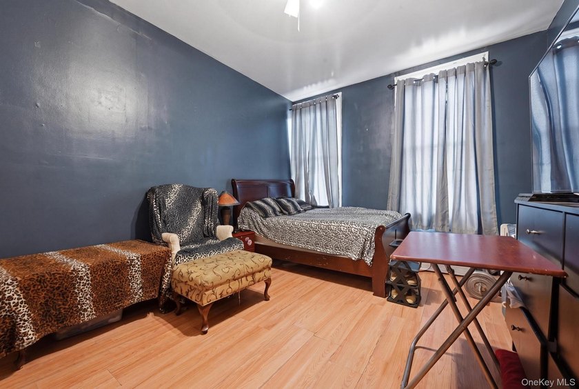 965 Glenmore Avenue, Brooklyn 11208 - Exceptional opportunity to - photo 9