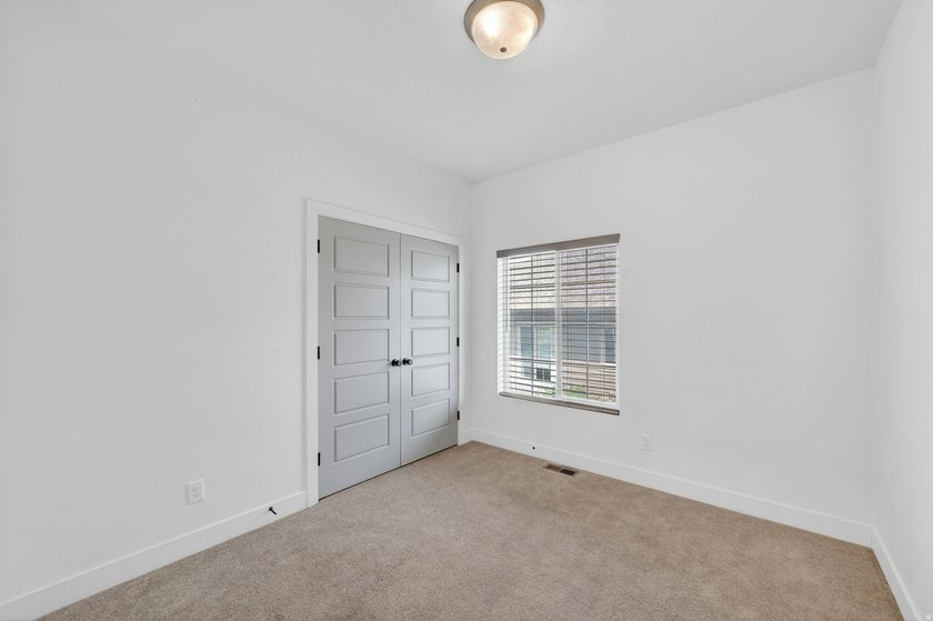 Come enjoy this like-new twin home. Located conveniently near - photo 17