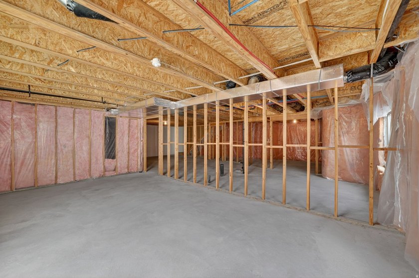 Come enjoy this like-new twin home. Located conveniently near - photo 23