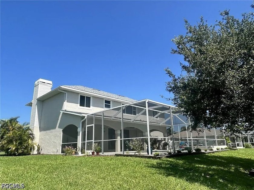 RARE GULF WATERFRONT TRIPLE-LOT ESTATE... Priced to Sell! - photo 24