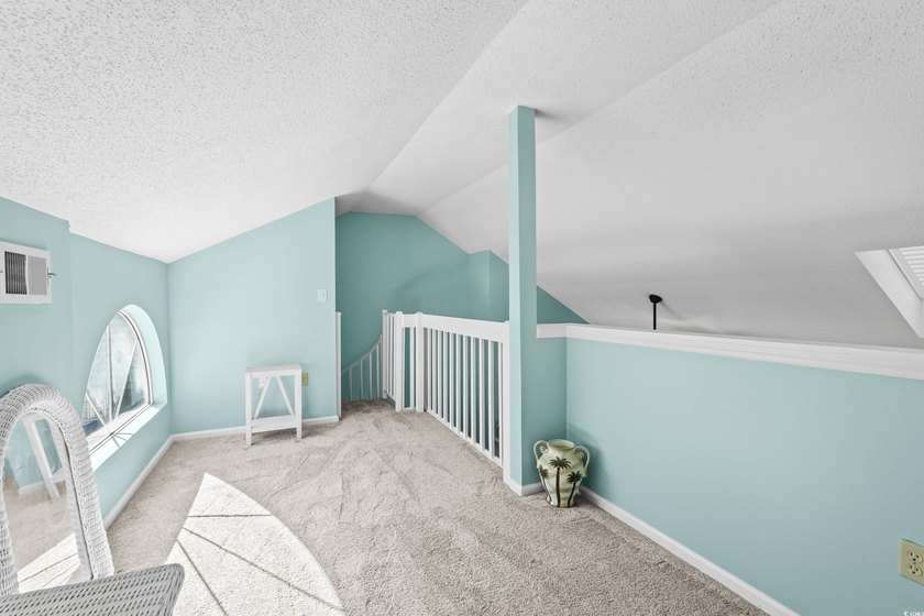 This Beautifully Decorated 2 bed 2 bath condo with loft, in - photo 32
