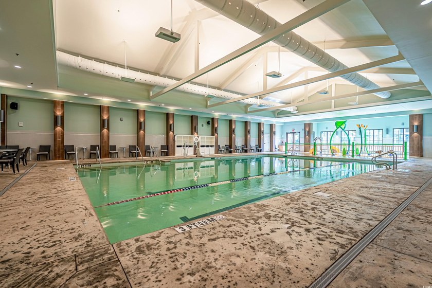 This Beautifully Decorated 2 bed 2 bath condo with loft, in - photo 35