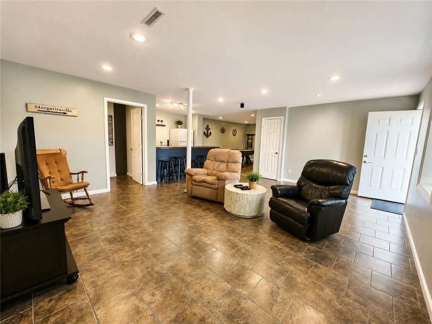 Located at the 45MM in the highly sought-after Cartwright Cove - photo 37