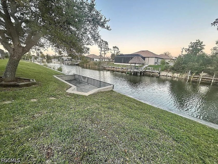 RARE GULF WATERFRONT TRIPLE-LOT ESTATE... Priced to Sell! - photo 46