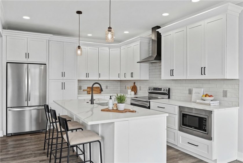 Move-In Ready New Construction in a Beautiful Cul-de-Sac - photo 2