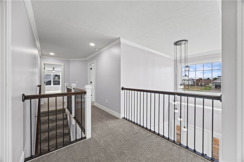 Move-In Ready New Construction in a Beautiful Cul-de-Sac - photo 7