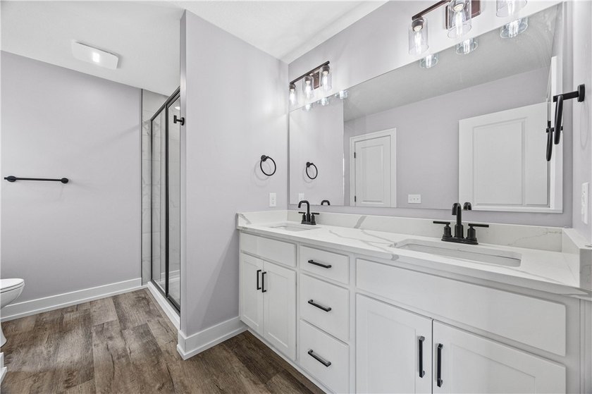 Move-In Ready New Construction in a Beautiful Cul-de-Sac - photo 9