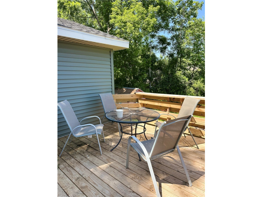 Welcome to 35 Bolton Avenue-a completely renovated, move-in - photo 8