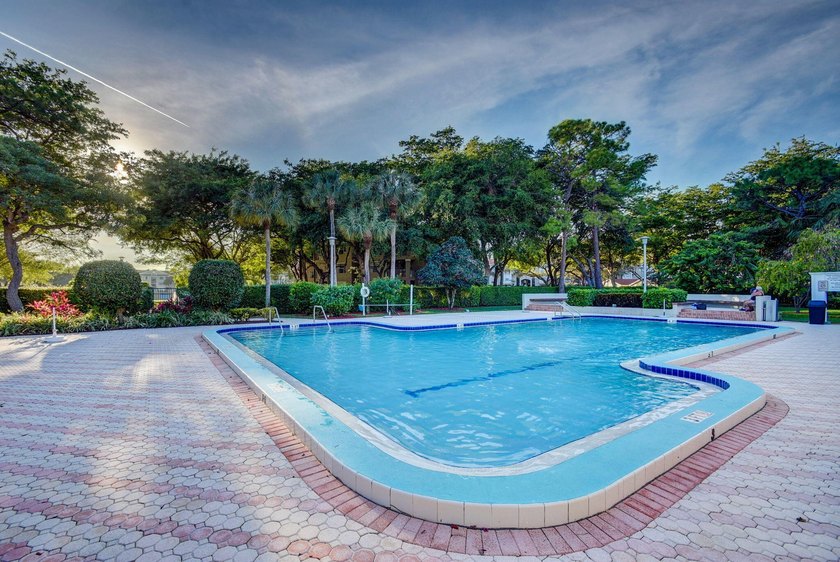Discover your private oasis in the desirable Southwinds at - photo 51