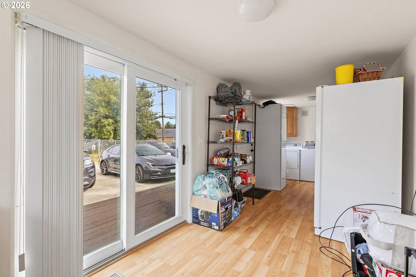 Welcome home to this charming 4 bedroom, 1 bathroom home - photo 11