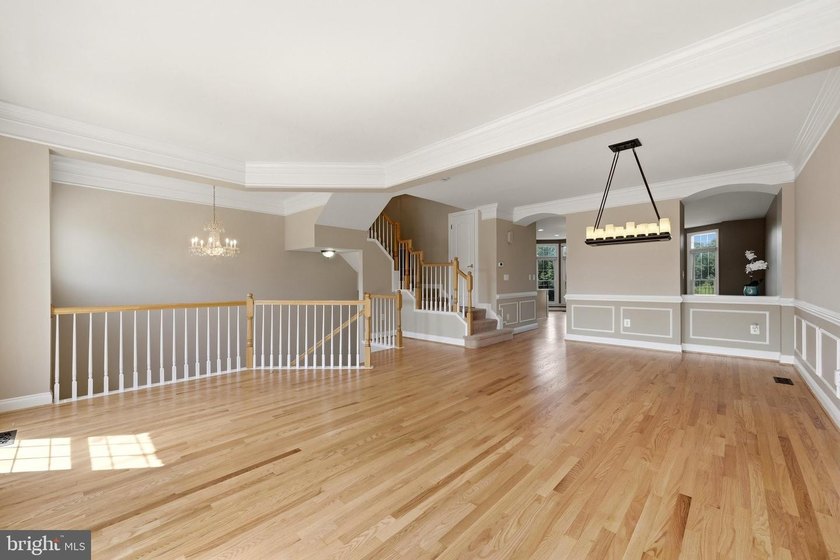 Welcome to 43757 Bent Creek Terrace, an exceptional all-brick - photo 14