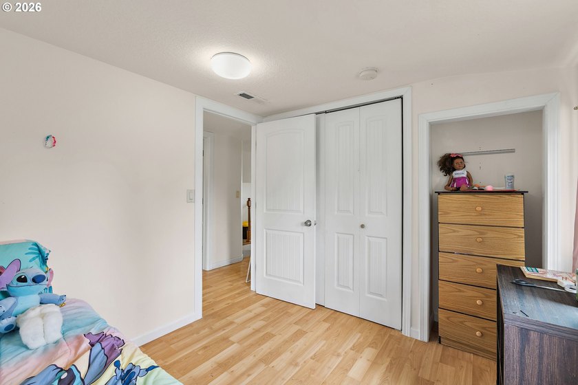 Welcome home to this charming 4 bedroom, 1 bathroom home - photo 16