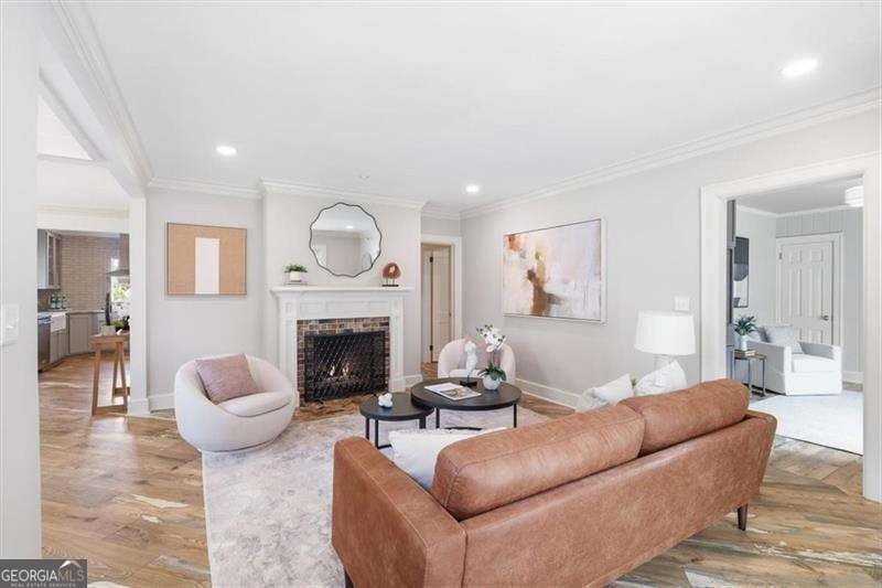 Welcome to this beautifully remodeled and extraordinarily unique - photo 5