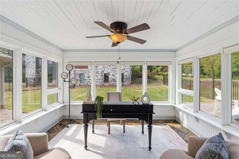 Welcome to this beautifully remodeled and extraordinarily unique - photo 7