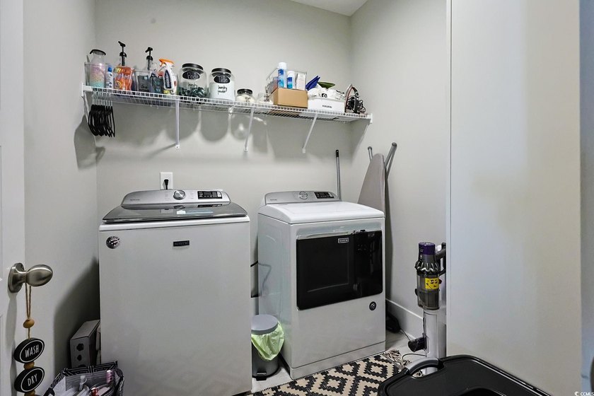 Welcome to 669 Pacific Commons Dr, a well-appointed 3-bedroom, 2 - photo 27