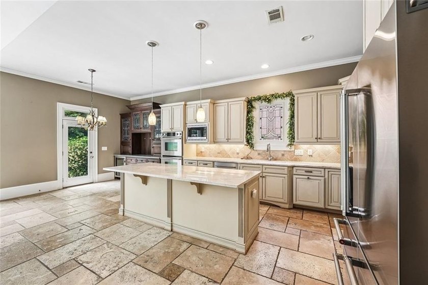 Fantastic Opportunity to Live in the Pristine Gated Community of - photo 17