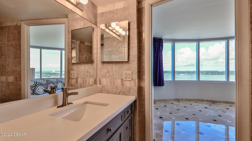 Prepare to be wowed the moment you step through the door of this - photo 22