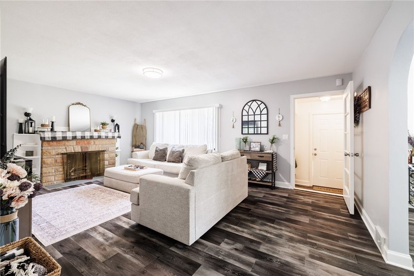 Open house Saturday, 7/11 11:00-12:30 &amp; Sunday, 7/11 1:30-3:00 - photo 3