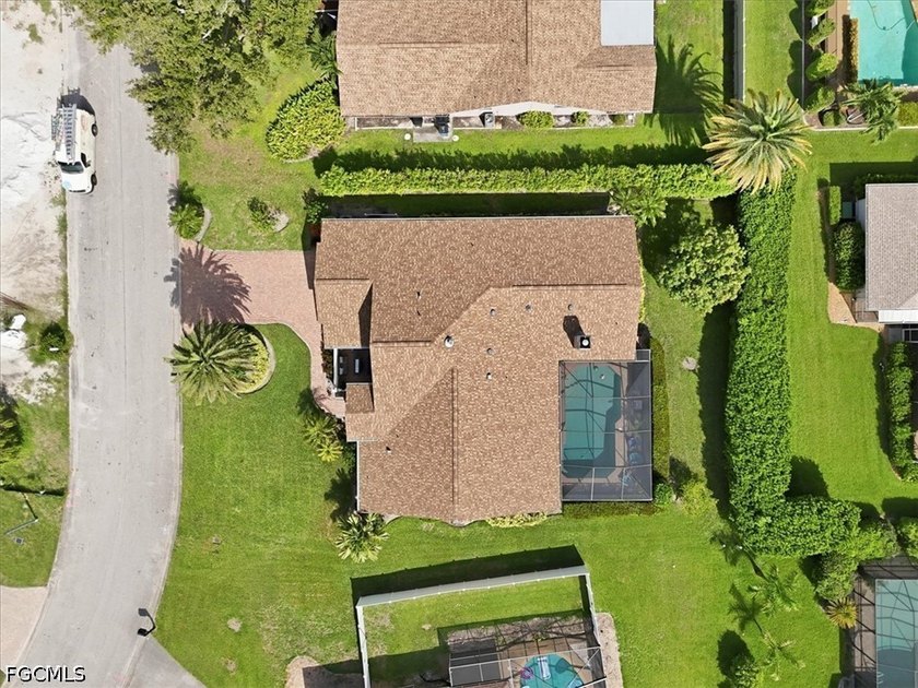 Welcome to Whiskey Creek, one of Fort Myers' most established - photo 29