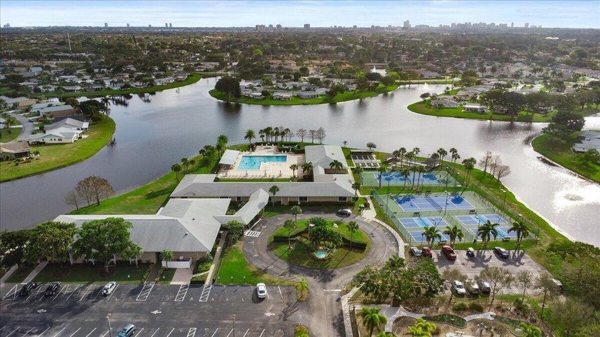 Welcome to Cypress Lakes, a gated active adult community - photo 45
