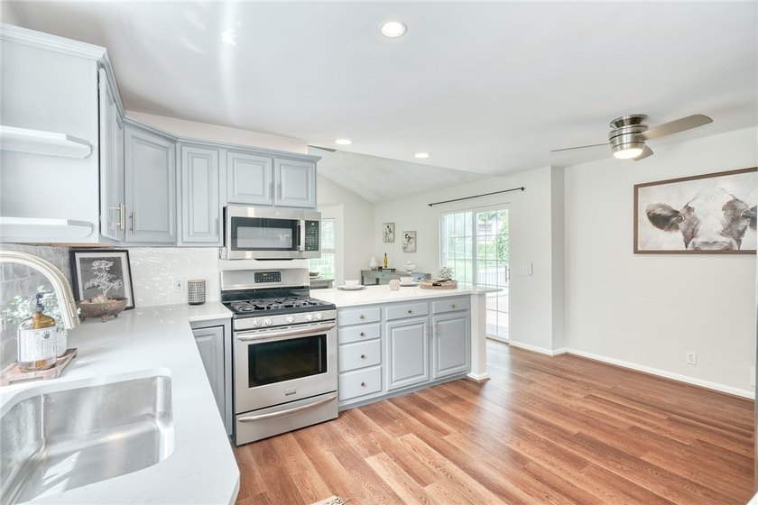 Welcome home to this beautifully updated 3-bedroom ranch nestled - photo 9