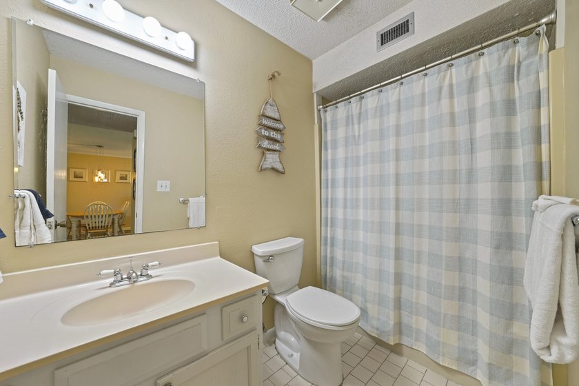 Less than 1,000 feet to a private beach entrance conveniently - photo 22