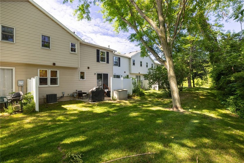 Welcome to 31 Reynolds Road! Located in the sought-after Village - photo 23