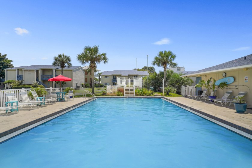 Less than 1,000 feet to a private beach entrance conveniently - photo 41