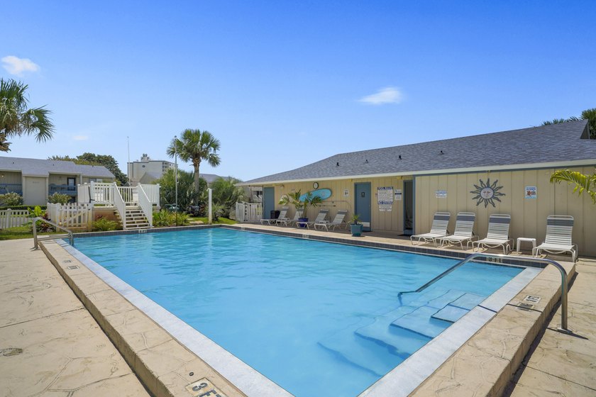 Less than 1,000 feet to a private beach entrance conveniently - photo 42