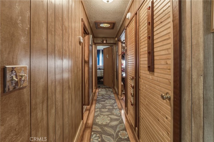Spacious 2 bedroom 2 bathroom Manufactured home on certified 433 - photo 37