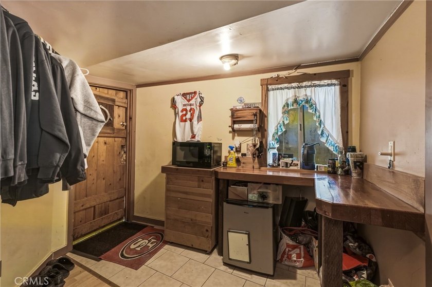 Spacious 2 bedroom 2 bathroom Manufactured home on certified 433 - photo 41