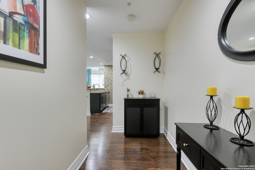 Luxury Condominium Offering Easy, Elegant Living! Welcome to - photo 7